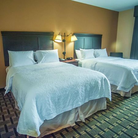 Hampton Inn & Suites Palestine Ngoại thất bức ảnh