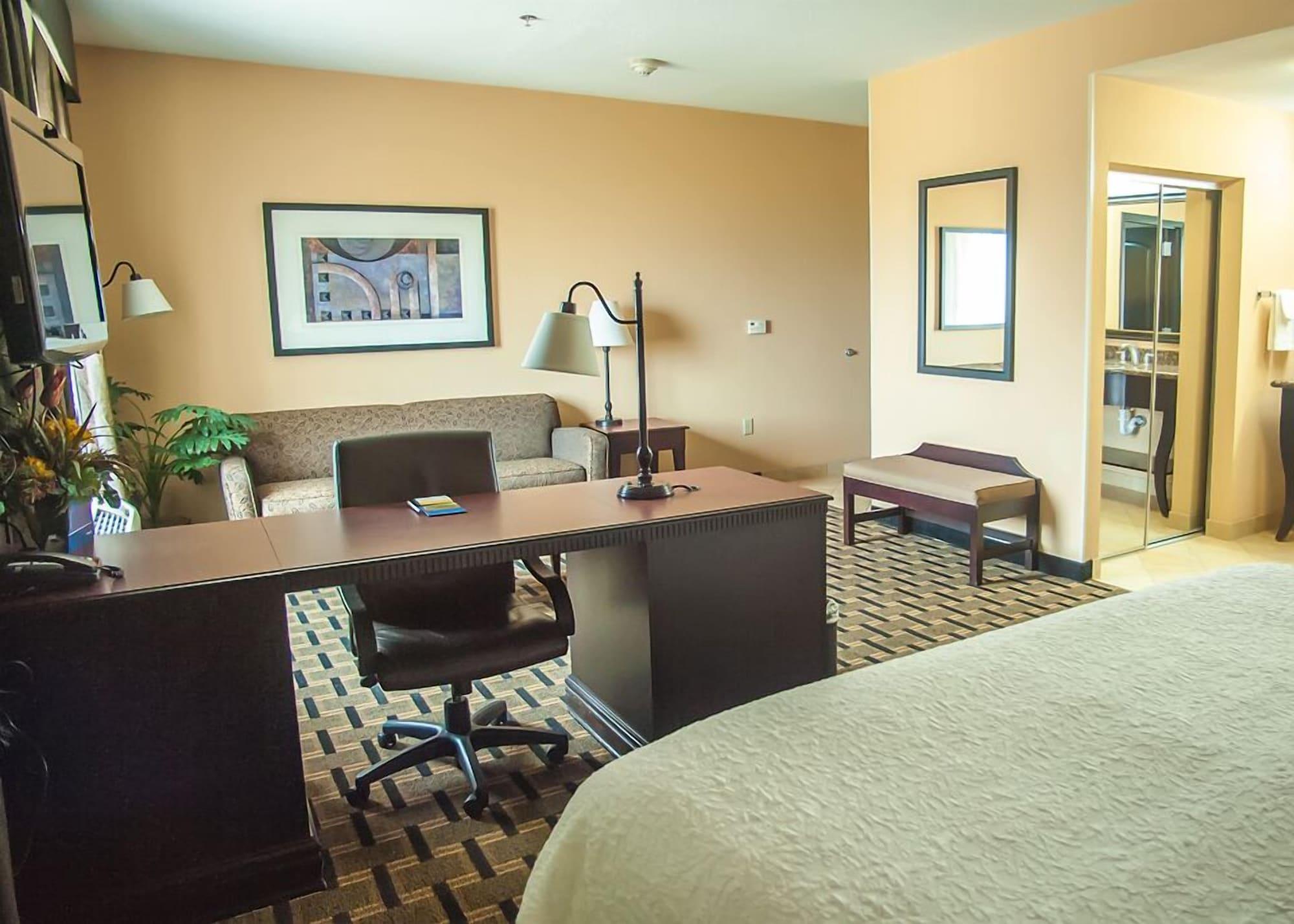 Hampton Inn & Suites Palestine Ngoại thất bức ảnh