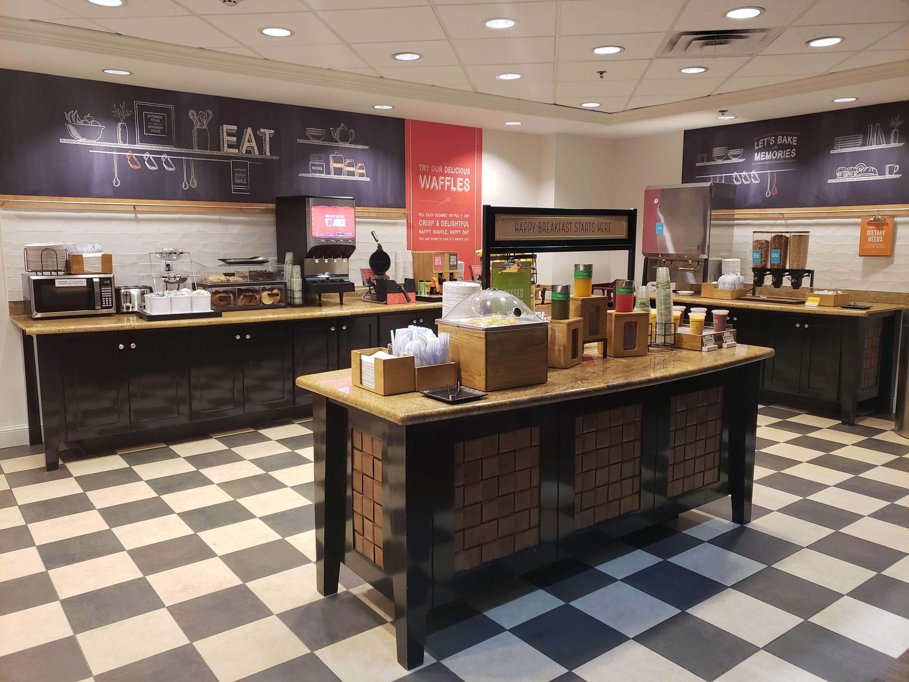 Hampton Inn & Suites Palestine Ngoại thất bức ảnh