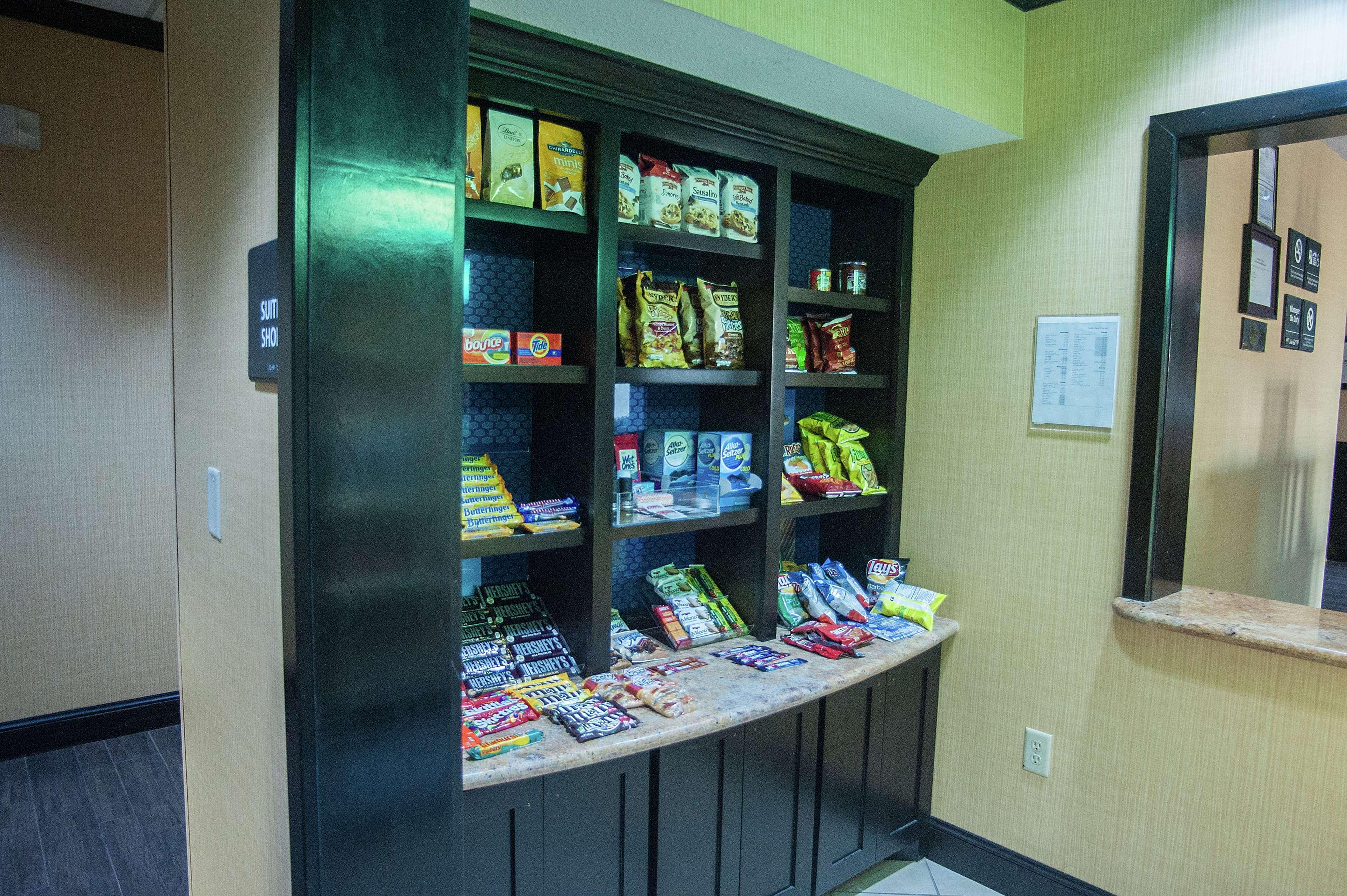 Hampton Inn & Suites Palestine Ngoại thất bức ảnh