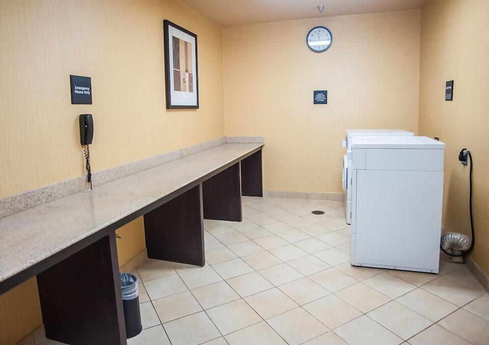 Hampton Inn & Suites Palestine Ngoại thất bức ảnh
