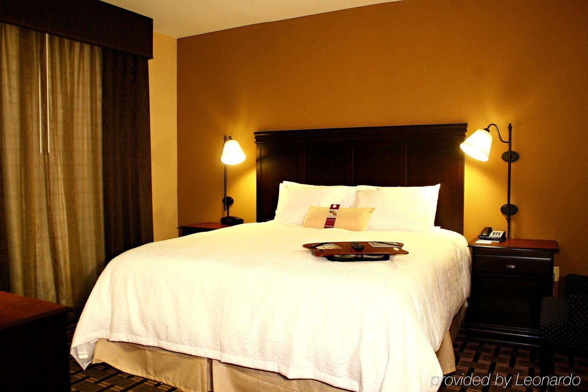 Hampton Inn & Suites Palestine Phòng bức ảnh